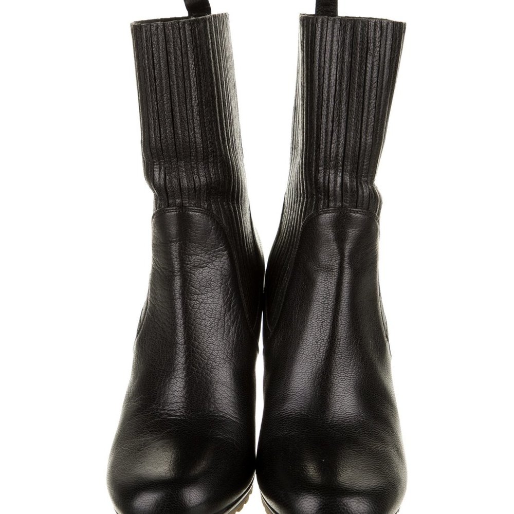 Gucci Mid-Calf Black Leather Boots - Picture 4 of 6